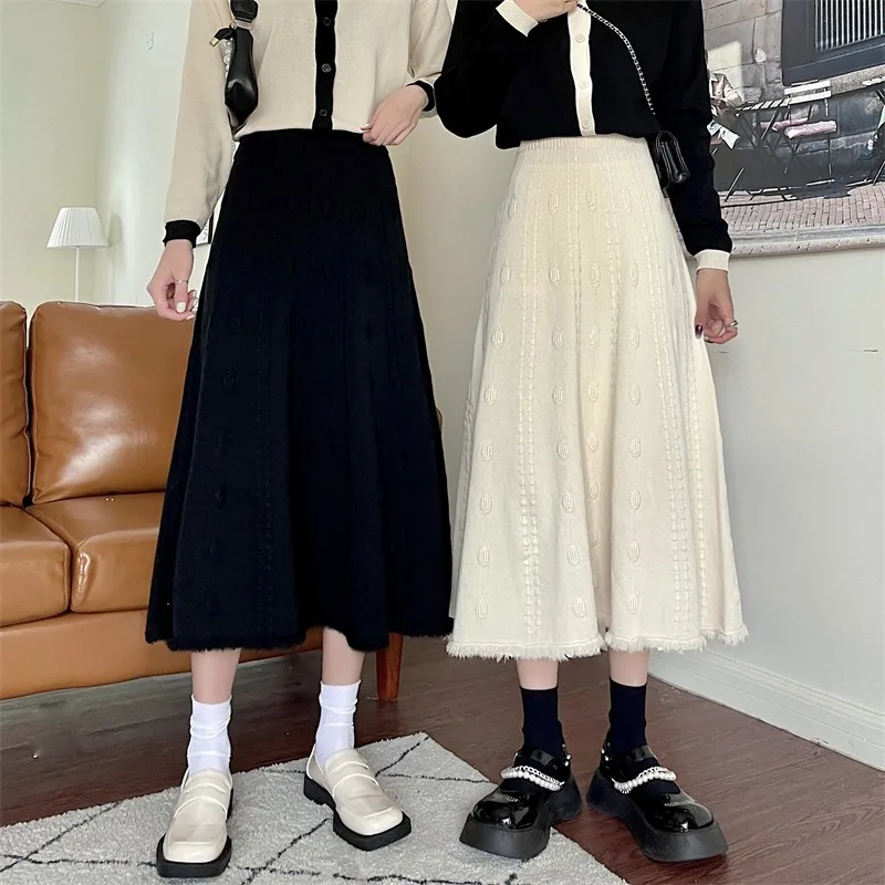 2023 Fashion Autumn Winter Knitted Midi Long Skirt Women Korean Style Mid-Length High Waist Skirt Female
2023 Fashion Autumn Winter Knitted Midi Long Skirt Women Korean Style Mid-Length High Waist Skirt Female