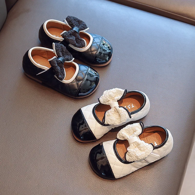 Girls Mary Janes Fashion Round Toe Four Season Kids Princess Shallow Versatile Black Elegant Children Flat PU Leather Shoes Soft
Girls Mary Janes Fashion Round Toe Four Season Kids Princess Shallow Versatile Black Elegant Children Flat PU Leather Shoes Soft