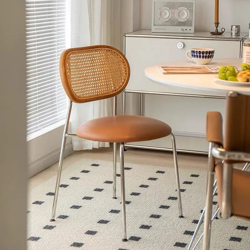 Nordic Rattan Dining Chair Simple Modern Desk Chair Casual Coffee Chair B&B Wrought Iron Home Restaurant Back Chair New
Nordic Rattan Dining Chair Simple Modern Desk Chair Casual Coffee Chair B&B Wrought Iron Home Restaurant Back Chair New