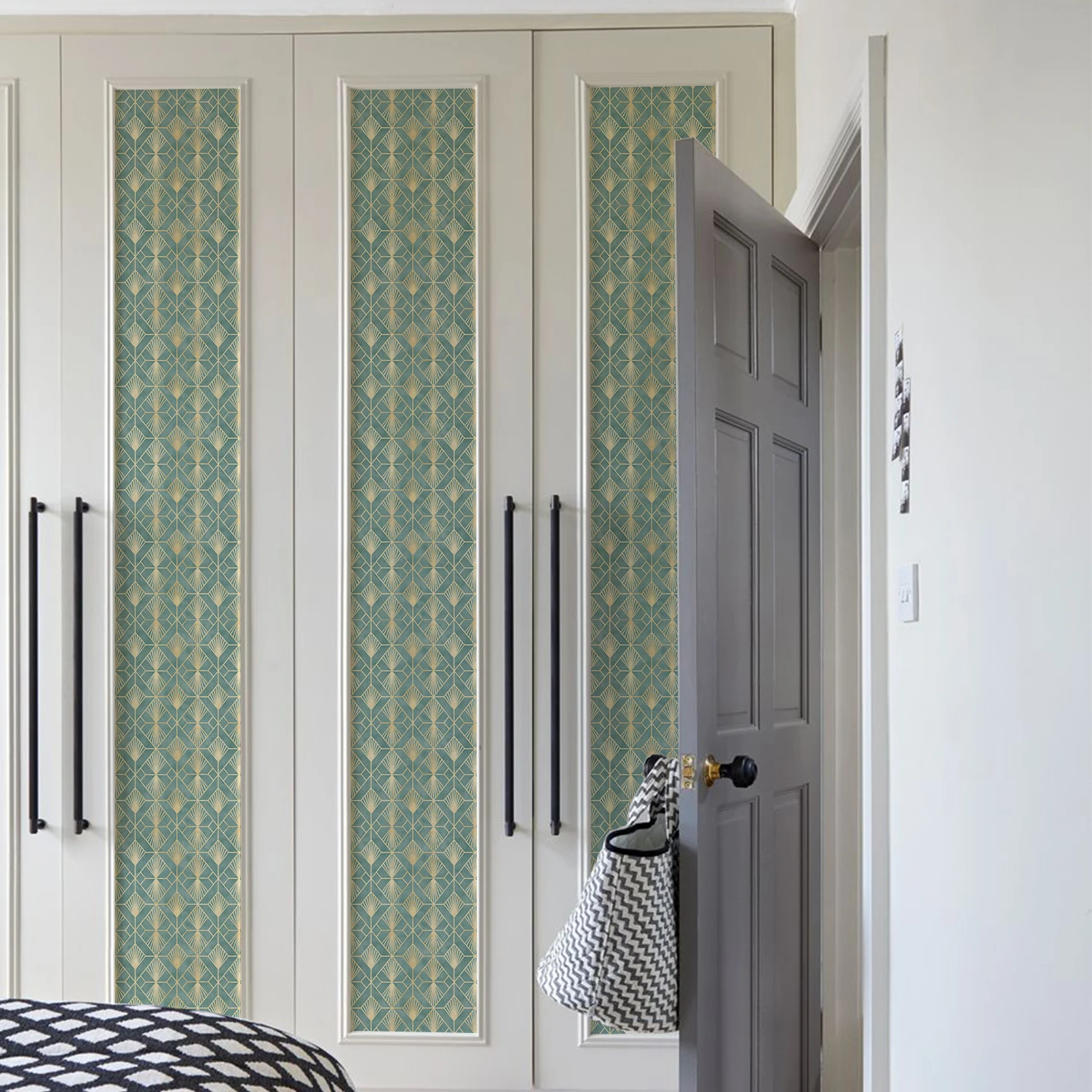 Funlife® Gold Retro Pattern Wall Stickers Removable Furniture Stickers Living Room Wallpaper Waterproof Bedroom Home Decor
Funlife® Gold Retro Pattern Wall Stickers Removable Furniture Stickers Living Room Wallpaper Waterproof Bedroom Home Decor