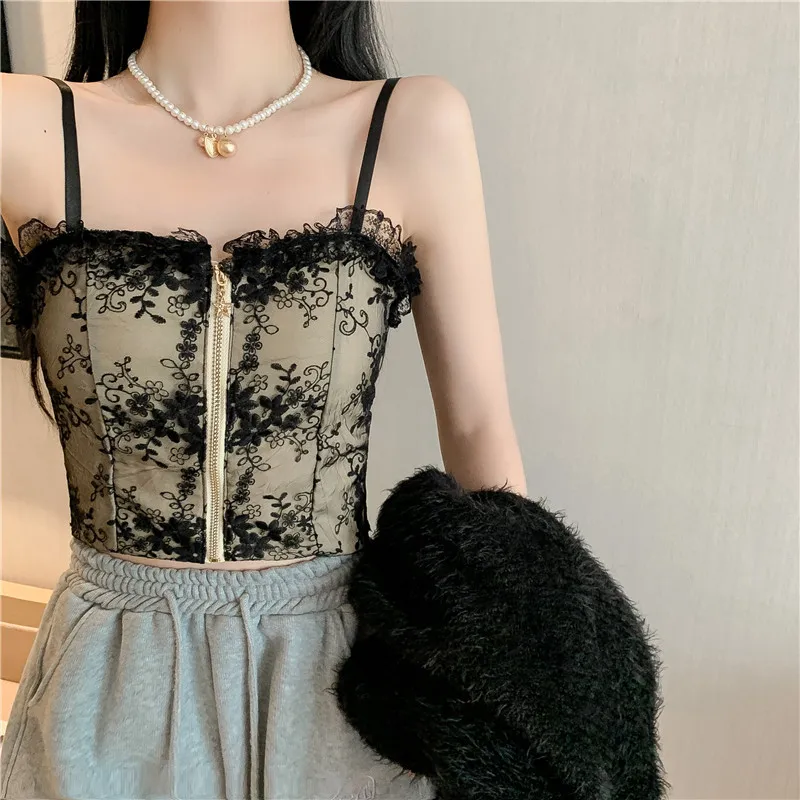 Women Sexy Lace Embroidery Vest Chest Padded Tank Tops for Women Wearing Fitness Underwear Lace Bralette Crop Top Ladies
Women Sexy Lace Embroidery Vest Chest Padded Tank Tops for Women Wearing Fitness Underwear Lace Bralette Crop Top Ladies