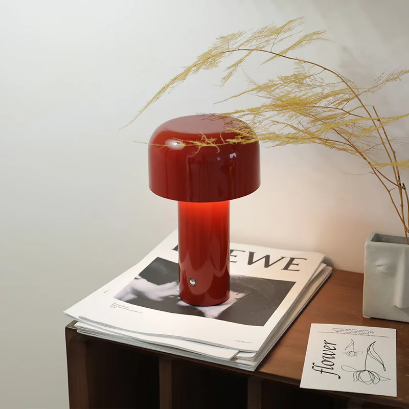 Cordless Touch Rechargeable USB Bedside Desktop Lamps Italian Designer Portable Mushroom Table Lamp Nordic Creative Night Light
Cordless Touch Rechargeable USB Bedside Desktop Lamps Italian Designer Portable Mushroom Table Lamp Nordic Creative Night Light