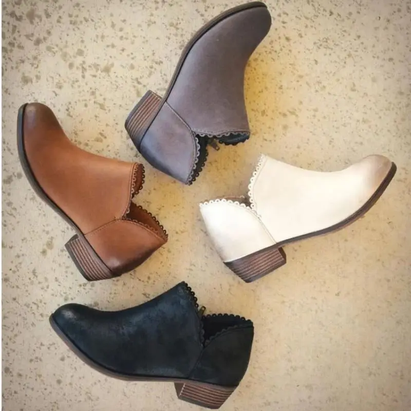 Large Size Spring and Autumn New European and American Round Toe Short Tube Lace Polished Thick Heel Martin Boots Shoes YX273
Large Size Spring and Autumn New European and American Round Toe Short Tube Lace Polished Thick Heel Martin Boots Shoes YX273