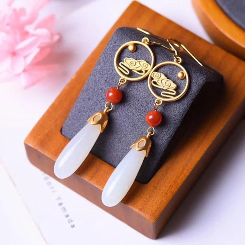 Natural Hetian White Jade Water Drop Hollow Long Earrings Chinese Style Classical Elegant Romantic Winter Female Silver Jewelry
Natural Hetian White Jade Water Drop Hollow Long Earrings Chinese Style Classical Elegant Romantic Winter Female Silver Jewelry