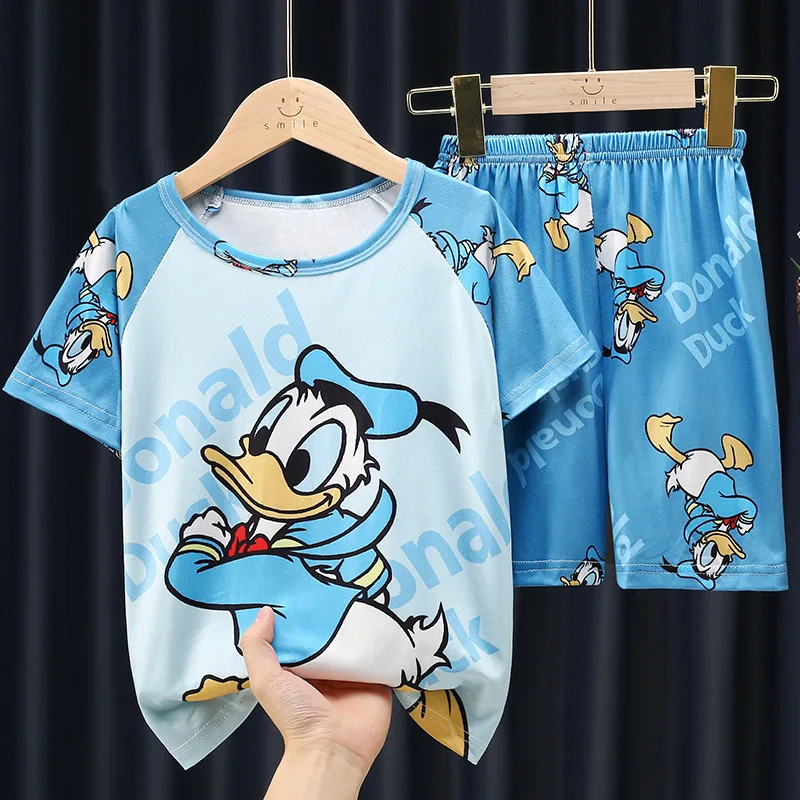 Disney Donald Duck Daisy Cartoon Pajamas Set Boys Girls Summer New Short-Sleeved Sleepwear Breathable Soft Indoor Casual Wear
Disney Donald Duck Daisy Cartoon Pajamas Set Boys Girls Summer New Short-Sleeved Sleepwear Breathable Soft Indoor Casual Wear