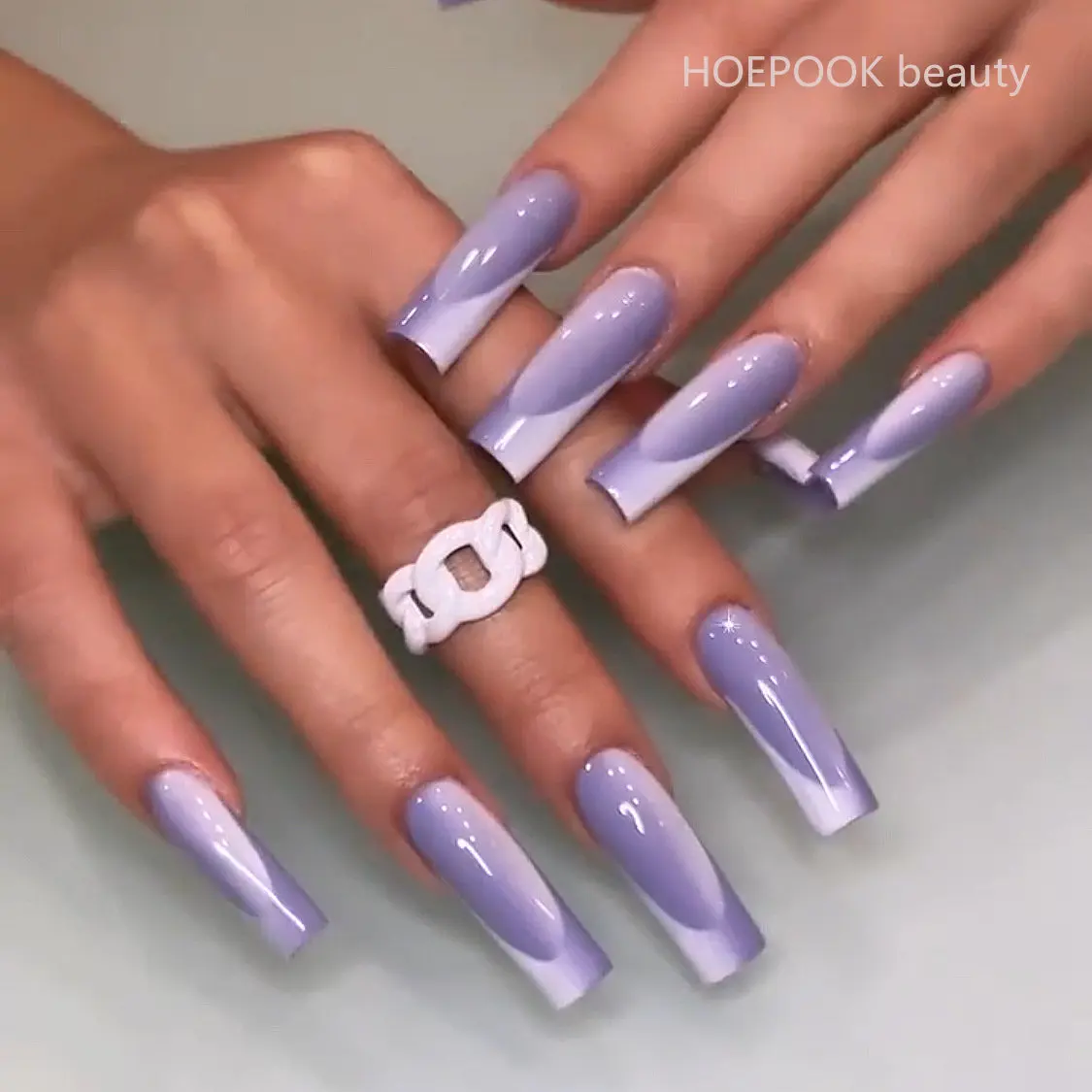 24pcs Purple Gradient Long T Seamless Removable Fake Nails Full Coverage Artificial Acrylic False Nails Art Press On Nails Set
24pcs Purple Gradient Long T Seamless Removable Fake Nails Full Coverage Artificial Acrylic False Nails Art Press On Nails Set