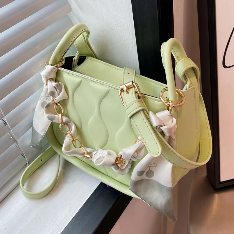 Сумка на плечо с клетчатым рисунком для женщин, женская сумка через плечо из искусственной кожи, новая брендовая модная женская сумка с клап...
Сумка на плечо с клетчатым рисунком для женщин, женская сумка через плечо из искусственной кожи, новая брендовая модная женская сумка с клап...