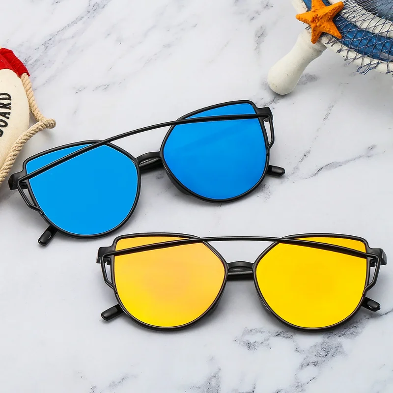 Очки солнцезащитные для мужчин и женщин UV-400, небольшие квадратные модные солнечные очки в оправе, для вождения 
Очки солнцезащитные для мужчин и женщин UV-400, небольшие квадратные модные солнечные очки в оправе, для вождения