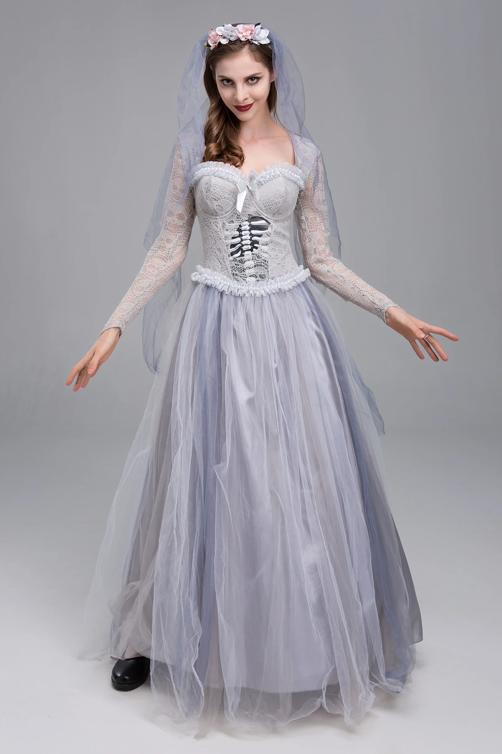 New Halloween Costume Ghost Bride Horror Queen Role Play Graveyard Dress 
New Halloween Costume Ghost Bride Horror Queen Role Play Graveyard Dress