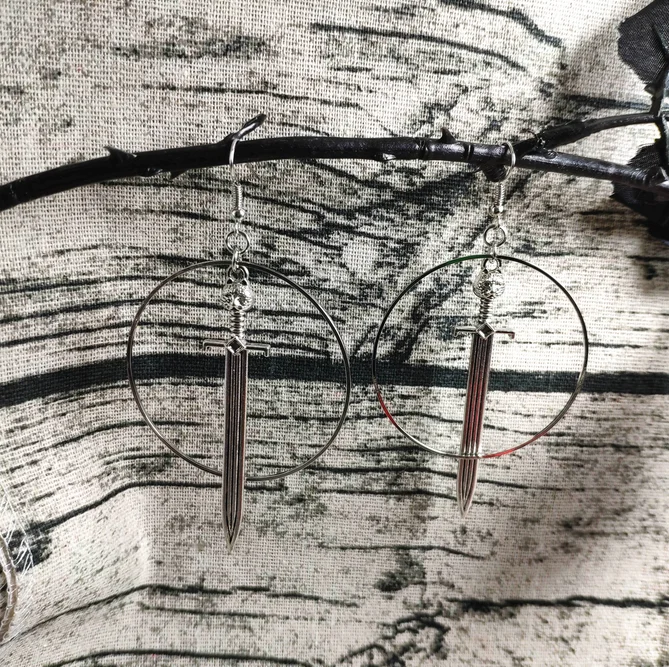 New Products Hot Selling Fashion Trend Jewelry Ancient Sword Pendant Earring Jewelry
New Products Hot Selling Fashion Trend Jewelry Ancient Sword Pendant Earring Jewelry
