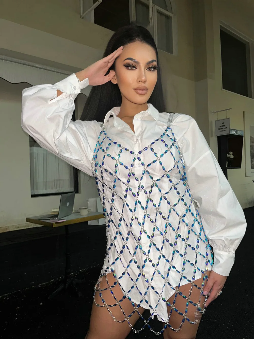 Сексуальное женское Прозрачное платье с металлическими камнями, ручная сборка, Пляжное бикини, мини-платье, одежда для вечеринки 
Сексуальное женское Прозрачное платье с металлическими камнями, ручная сборка, Пляжное бикини, мини-платье, одежда для вечеринки