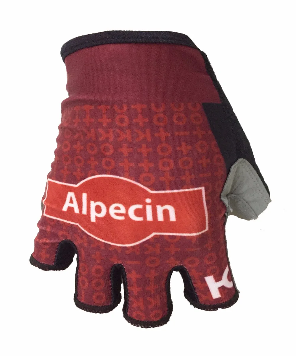 Одна пара спортивных перчаток KATUSHA ALPECIN Team 2018, велосипедные трикотажные перчатки с полупальцами, гелевые перчатки для горного и дорожного ве...
Одна пара спортивных перчаток KATUSHA ALPECIN Team 2018, велосипедные трикотажные перчатки с полупальцами, гелевые перчатки для горного и дорожного ве...