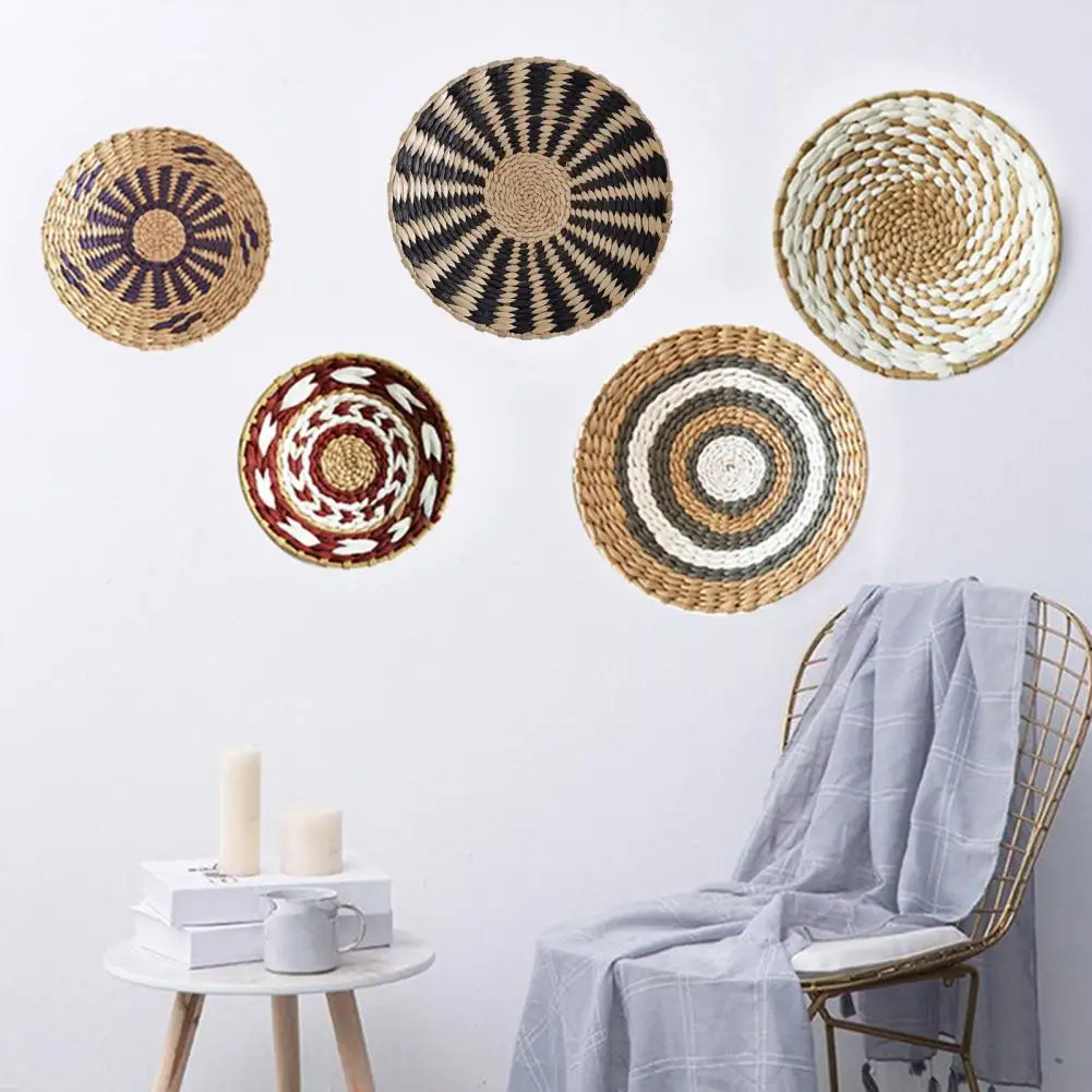 Faddish Wall Hanging Ethnic Style Round Attractive Straw Colorful Wall Hanging Natural Hanging Ornament for Office
Faddish Wall Hanging Ethnic Style Round Attractive Straw Colorful Wall Hanging Natural Hanging Ornament for Office