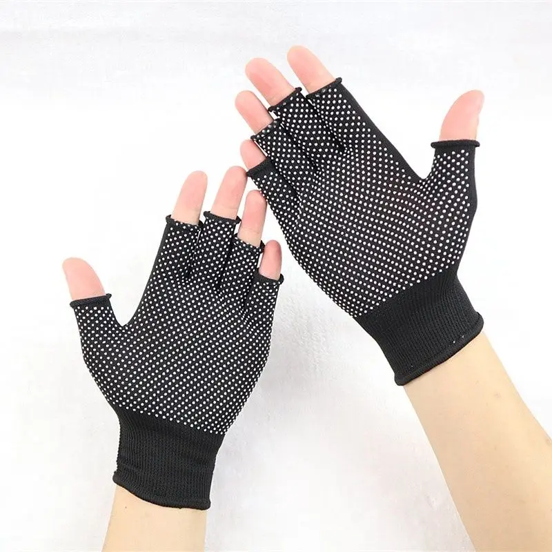 Summer thin cycling gloves wear-resistant non-slip outdoor sports fishing sunscreen breathable cycling labor insurance gloves
Summer thin cycling gloves wear-resistant non-slip outdoor sports fishing sunscreen breathable cycling labor insurance gloves