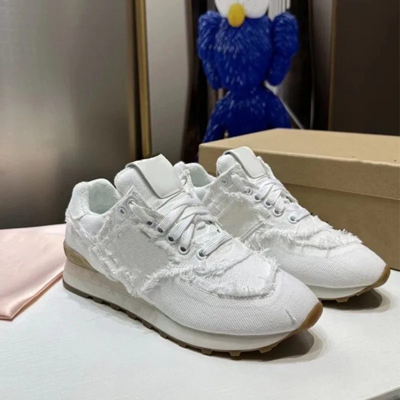 Luxury Women's Sneakers Shoes Comfortable Damping Male Tennis Fashion Anti Slip Women's Autumn Shoes Outdoor Couple Moccasins
Luxury Women's Sneakers Shoes Comfortable Damping Male Tennis Fashion Anti Slip Women's Autumn Shoes Outdoor Couple Moccasins