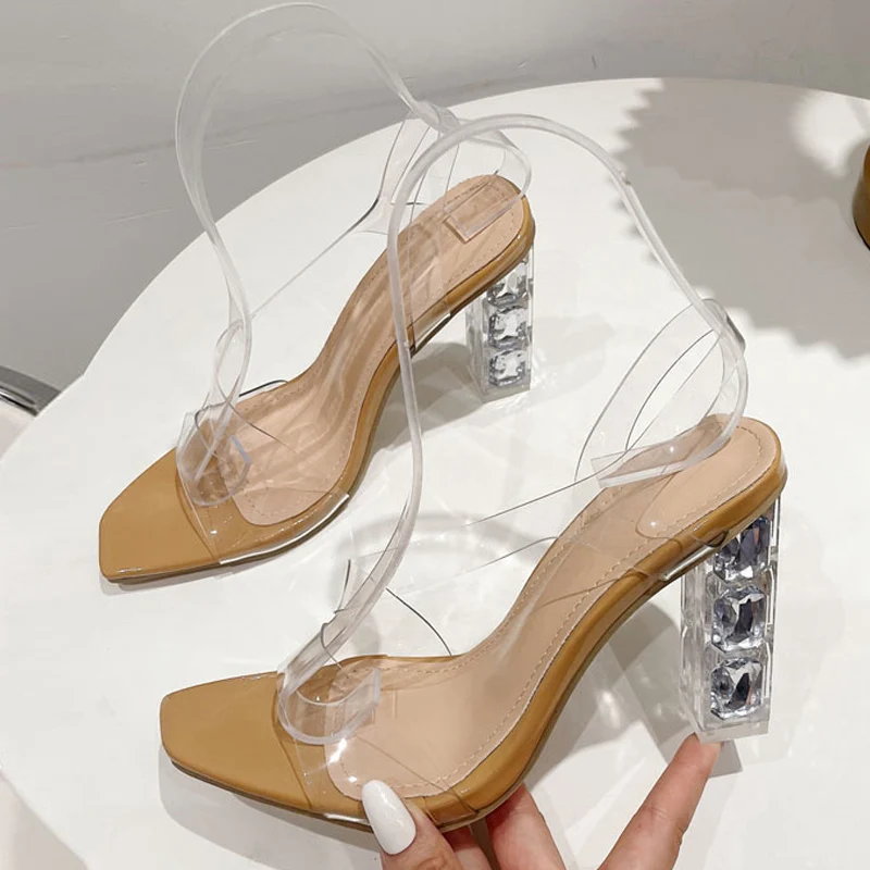 Новинка 2022, дизайнерские сандалии Hlieny со стразами, женская модная прозрачная обувь с квадратным носком и ремешком на спине
Новинка 2022, дизайнерские сандалии Hlieny со стразами, женская модная прозрачная обувь с квадратным носком и ремешком на спине