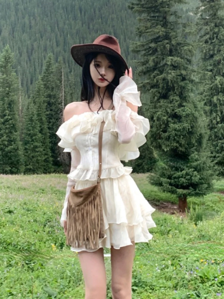 2023 Autumn Chiffon 2 Piece Dress Set Office Lady Y2k Crop Tops + Mini Skirts Women Korean Fashion Suits Blouse Party Clothing
2023 Autumn Chiffon 2 Piece Dress Set Office Lady Y2k Crop Tops + Mini Skirts Women Korean Fashion Suits Blouse Party Clothing
