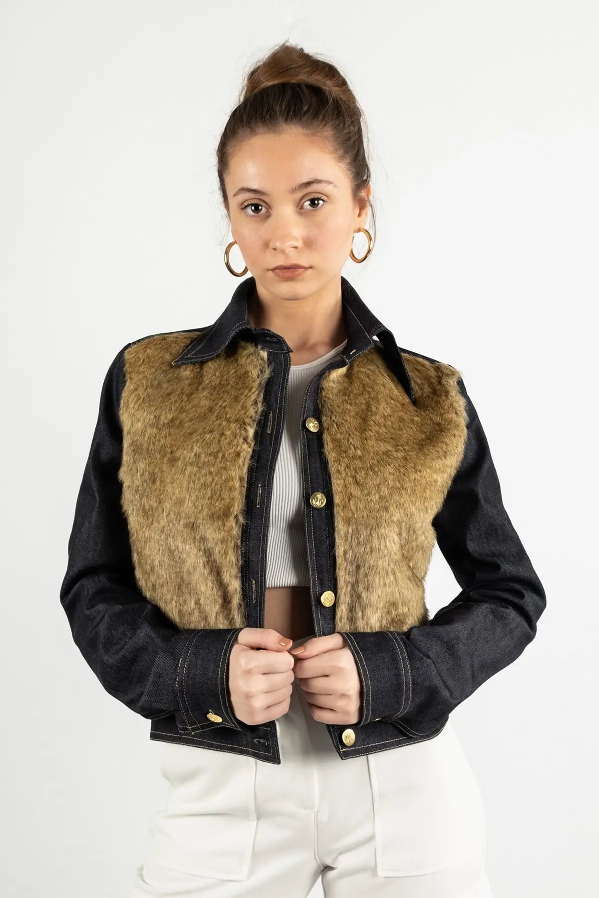 Women's Fashion Denim Jacket Coat Coffee Furry Denim Jacket
Women's Fashion Denim Jacket Coat Coffee Furry Denim Jacket