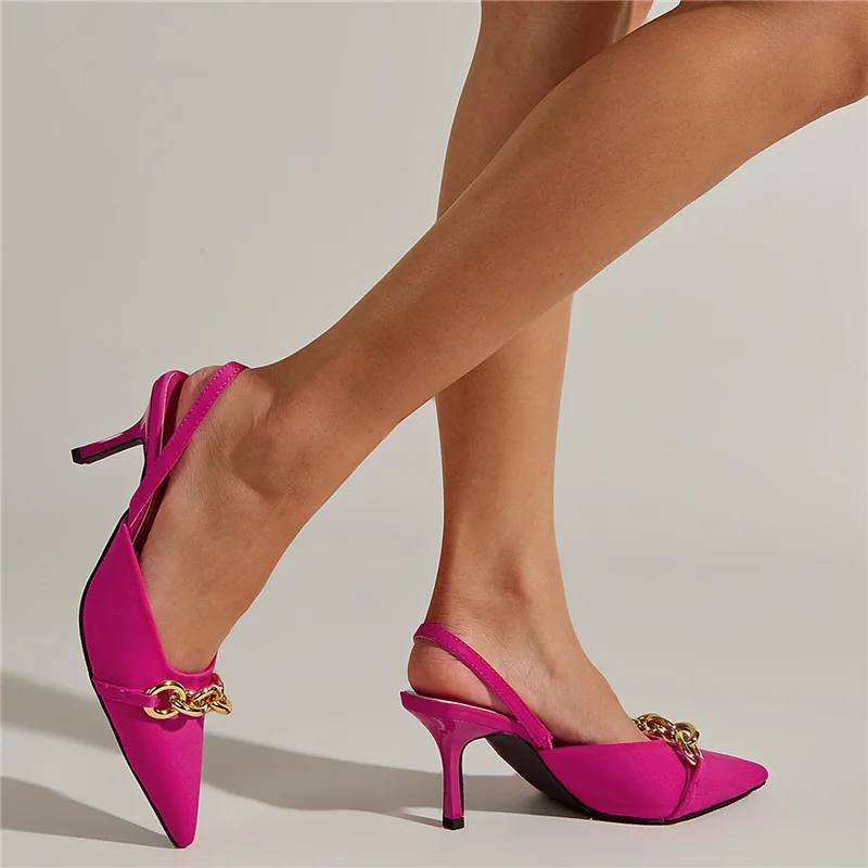 Летние взрослые женские сандалии с ремешком на пятке и металлической цепочкой на шпильке и высоком каблуке с острым носком
Летние взрослые женские сандалии с ремешком на пятке и металлической цепочкой на шпильке и высоком каблуке с острым носком