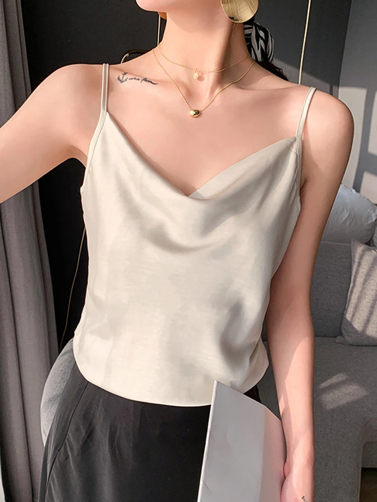 AOSSVIAO 2022 Camisole Lace Top Women Halter V Neck Basic White Cami Sleeveless Satin Silk Tank Women'S Summer Tops
AOSSVIAO 2022 Camisole Lace Top Women Halter V Neck Basic White Cami Sleeveless Satin Silk Tank Women'S Summer Tops