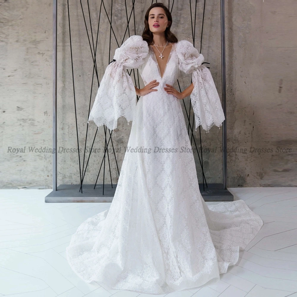 Exquisite A Line Wedding Dresses V Neck Draped Puff Sleeve Lace Applique Open Back 2022 Summer Floor Length Gowns Robe De Ma
Exquisite A Line Wedding Dresses V Neck Draped Puff Sleeve Lace Applique Open Back 2022 Summer Floor Length Gowns Robe De Ma