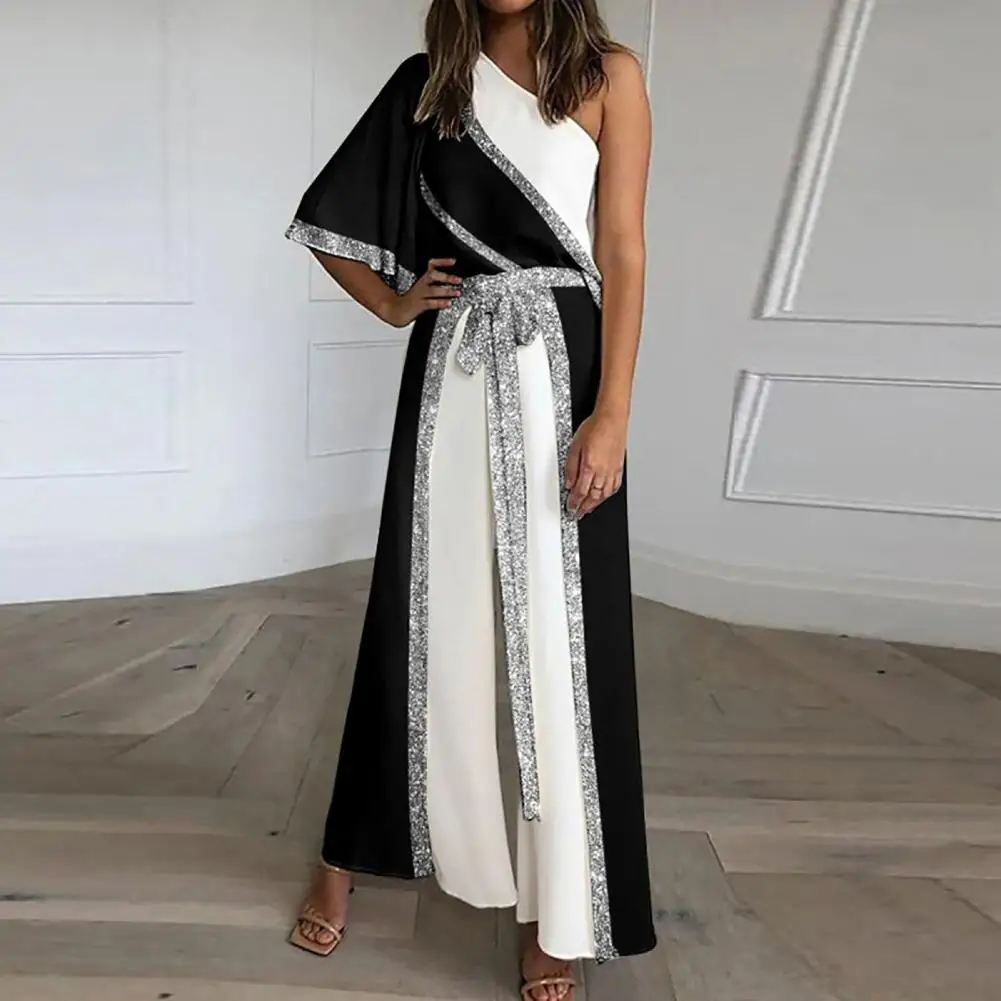 Half Sleeve Straight Wide Leg Women Jumpsuit Shiny Bar Patchwork One Shoulder Jumpsuit Elastic Sexy Sequins Patchwork Outfit
Half Sleeve Straight Wide Leg Women Jumpsuit Shiny Bar Patchwork One Shoulder Jumpsuit Elastic Sexy Sequins Patchwork Outfit