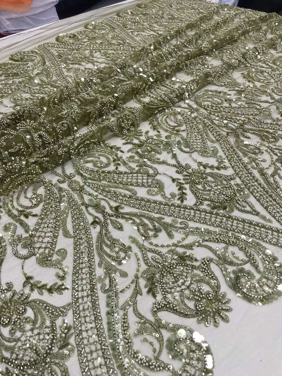 3.5kg/5Y African Heavy Beaded Lace Fabric Nigeria Handmade Luxury Sequins Embroidery Mesh 5 Yards Fabric For Wedding Dresses Sew
3.5kg/5Y African Heavy Beaded Lace Fabric Nigeria Handmade Luxury Sequins Embroidery Mesh 5 Yards Fabric For Wedding Dresses Sew