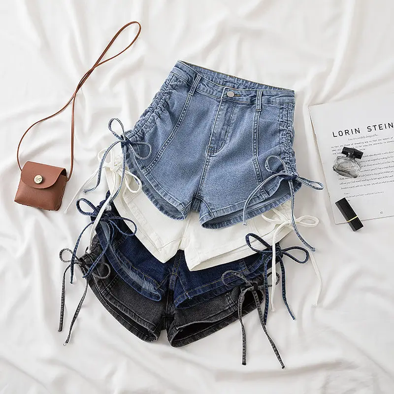 Lace-up Decorative Jeans Women's Loose High Waist Hot Pants Wide Leg 2022 Summer New Hot Girl Sexy All-match Fashion Shorts
Lace-up Decorative Jeans Women's Loose High Waist Hot Pants Wide Leg 2022 Summer New Hot Girl Sexy All-match Fashion Shorts