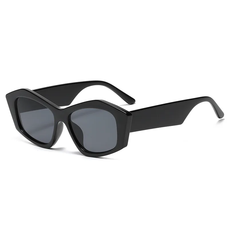 2021 new style large irregular frame sunglasses female trend personality street sexy temperament uv400
2021 new style large irregular frame sunglasses female trend personality street sexy temperament uv400