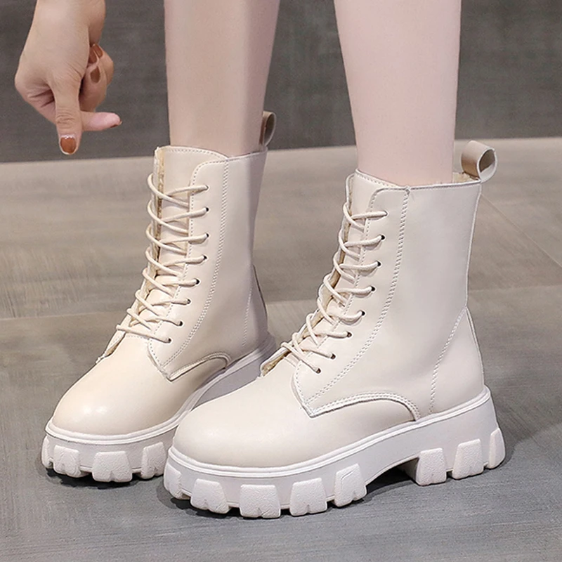 Spring Women Martin Boots Leather 2022 New Autumn Lace-up Motorcycle Boots Ladies British Style Women's Ankle Boots for Women
Spring Women Martin Boots Leather 2022 New Autumn Lace-up Motorcycle Boots Ladies British Style Women's Ankle Boots for Women