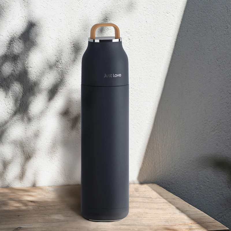 500ml Coffee Travel Mug Vacuum Flasks Thermal Water Bottle Build-in Lid Cup Stainless Steel Thermos Bottle Pot Gifts Office Cup
500ml Coffee Travel Mug Vacuum Flasks Thermal Water Bottle Build-in Lid Cup Stainless Steel Thermos Bottle Pot Gifts Office Cup