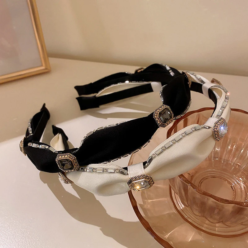 2022 Novelty Women's Headbands Ladies Stretchy Soft Twist Headwrap Elegant Simple Hair Hoop Vintage Hair Accessories Headwear
2022 Novelty Women's Headbands Ladies Stretchy Soft Twist Headwrap Elegant Simple Hair Hoop Vintage Hair Accessories Headwear
