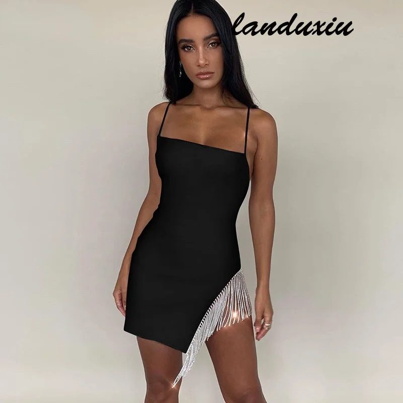 Landuxiu Tassel Sexy Solid Strapless Sleeveless Patchwork Bodycon New Summer Fashion Elegant Senior Club Party Mini Dress
Landuxiu Tassel Sexy Solid Strapless Sleeveless Patchwork Bodycon New Summer Fashion Elegant Senior Club Party Mini Dress