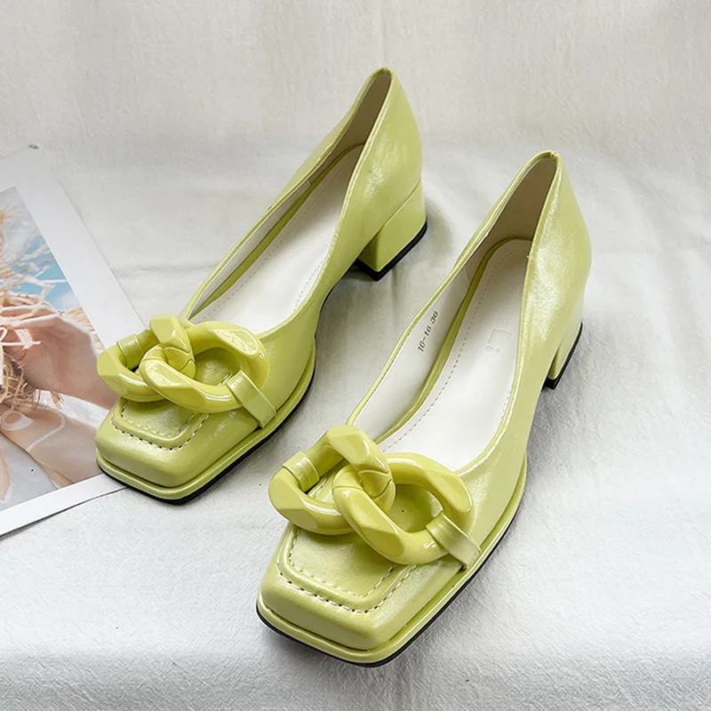 Women Thick Heel Shoes Square Toe Patent Leather High Heels Fashion Lady Pumps Classic Chain Female Single Shoes Zapatos Mujer
Women Thick Heel Shoes Square Toe Patent Leather High Heels Fashion Lady Pumps Classic Chain Female Single Shoes Zapatos Mujer