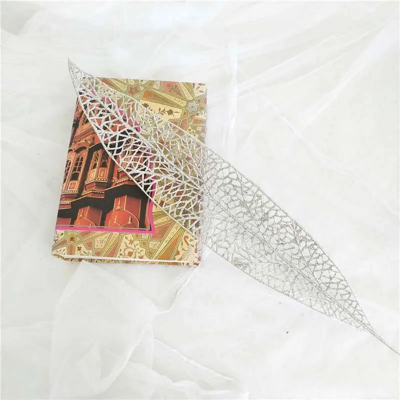 2Pcs Gold Silver Artificiais Monstera Palm Fern Turtle Leaves Wedding Party Home Decor Party Supplies Christmas Fake Flowers
2Pcs Gold Silver Artificiais Monstera Palm Fern Turtle Leaves Wedding Party Home Decor Party Supplies Christmas Fake Flowers