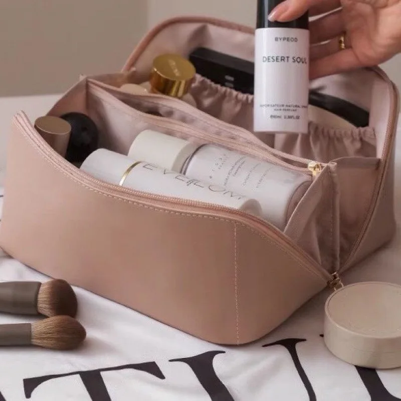 Portable Makeup Bags Large Capacity Women's Cosmetic Bag Travel Organizer Handbag Multifunction Toiletry Kit Beauty Case Gifts
Portable Makeup Bags Large Capacity Women's Cosmetic Bag Travel Organizer Handbag Multifunction Toiletry Kit Beauty Case Gifts