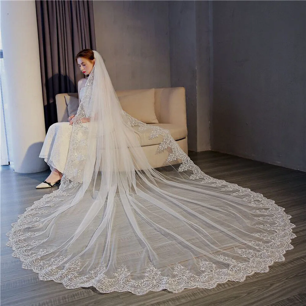 New One Layer Width 300CM Bride Wedding Cathedral Bridesmaid Long Sparkling Sequins Veil Lace Edge Veils White Ivory With Comb
New One Layer Width 300CM Bride Wedding Cathedral Bridesmaid Long Sparkling Sequins Veil Lace Edge Veils White Ivory With Comb