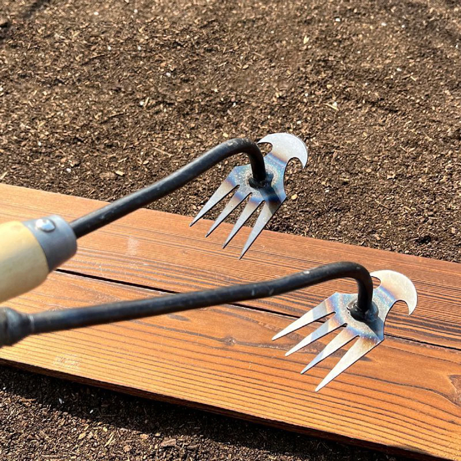 Weeder Puller Tool Manganese Steel Double-end Weeding Removal Puller Gardening Tools Garden Weeder Grass Rooting Loose Soil Tool
Weeder Puller Tool Manganese Steel Double-end Weeding Removal Puller Gardening Tools Garden Weeder Grass Rooting Loose Soil Tool
