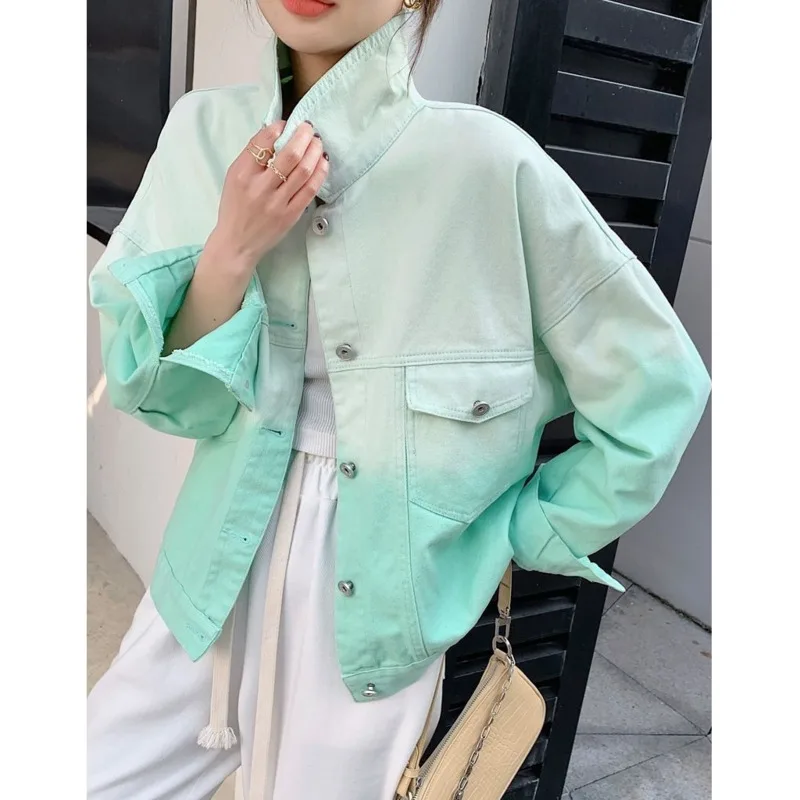 Denim Jacket Women 2022 Spring Autumn Korean Fashion Foreign Style Leisure Patchwork Cowboy Coat Gradient Short Casual Jacket 
Denim Jacket Women 2022 Spring Autumn Korean Fashion Foreign Style Leisure Patchwork Cowboy Coat Gradient Short Casual Jacket