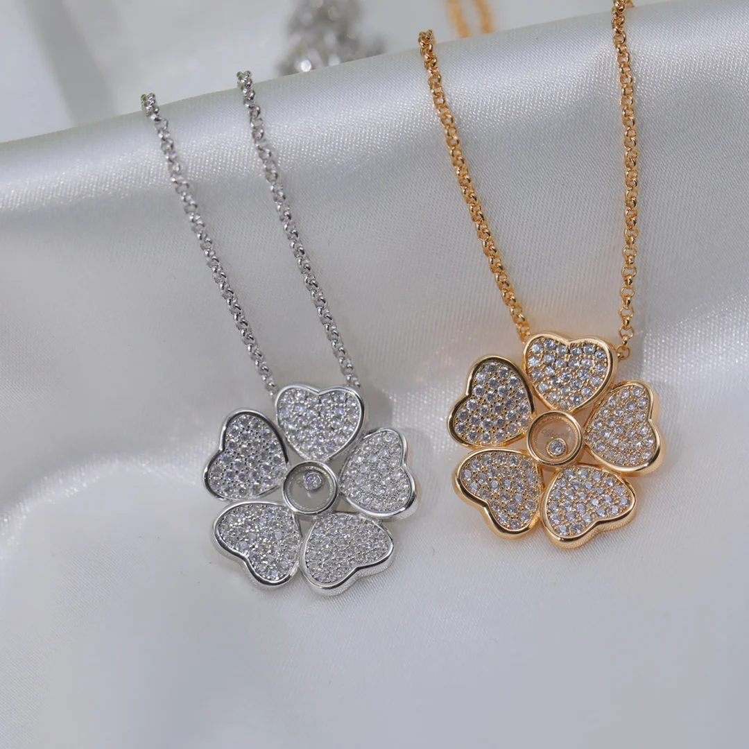 2023 New Classic Fashion Luxury Brand Jewelry Rose Gold Five Leaf Grass Necklace as a Romantic Gift for Girlfriend
2023 New Classic Fashion Luxury Brand Jewelry Rose Gold Five Leaf Grass Necklace as a Romantic Gift for Girlfriend