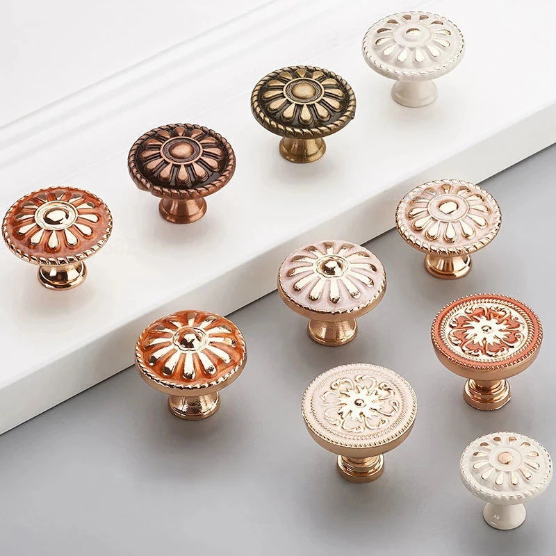 Retro Red Bronze Kitchen Cabinet Knobs Cupboard Door Zinc Alloy Handles Vintage Wardrobe Furniture Handle Drawer Pulls
Retro Red Bronze Kitchen Cabinet Knobs Cupboard Door Zinc Alloy Handles Vintage Wardrobe Furniture Handle Drawer Pulls