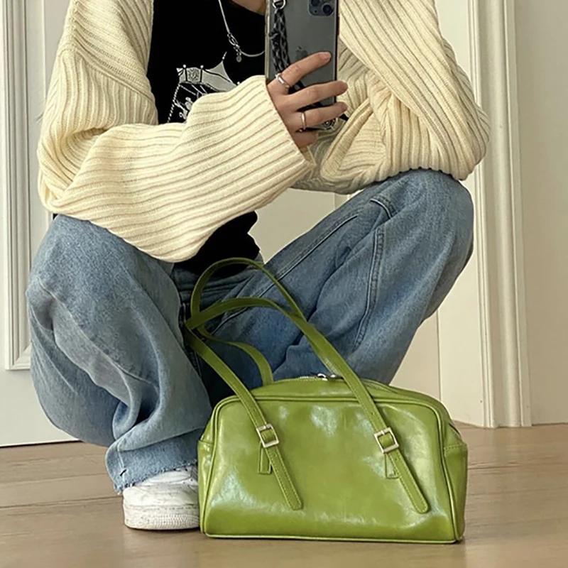 Bag new fashion autumn winter green oil wax leather minority one shoulder armpit bag Korean ins versatile women's bag
Bag new fashion autumn winter green oil wax leather minority one shoulder armpit bag Korean ins versatile women's bag