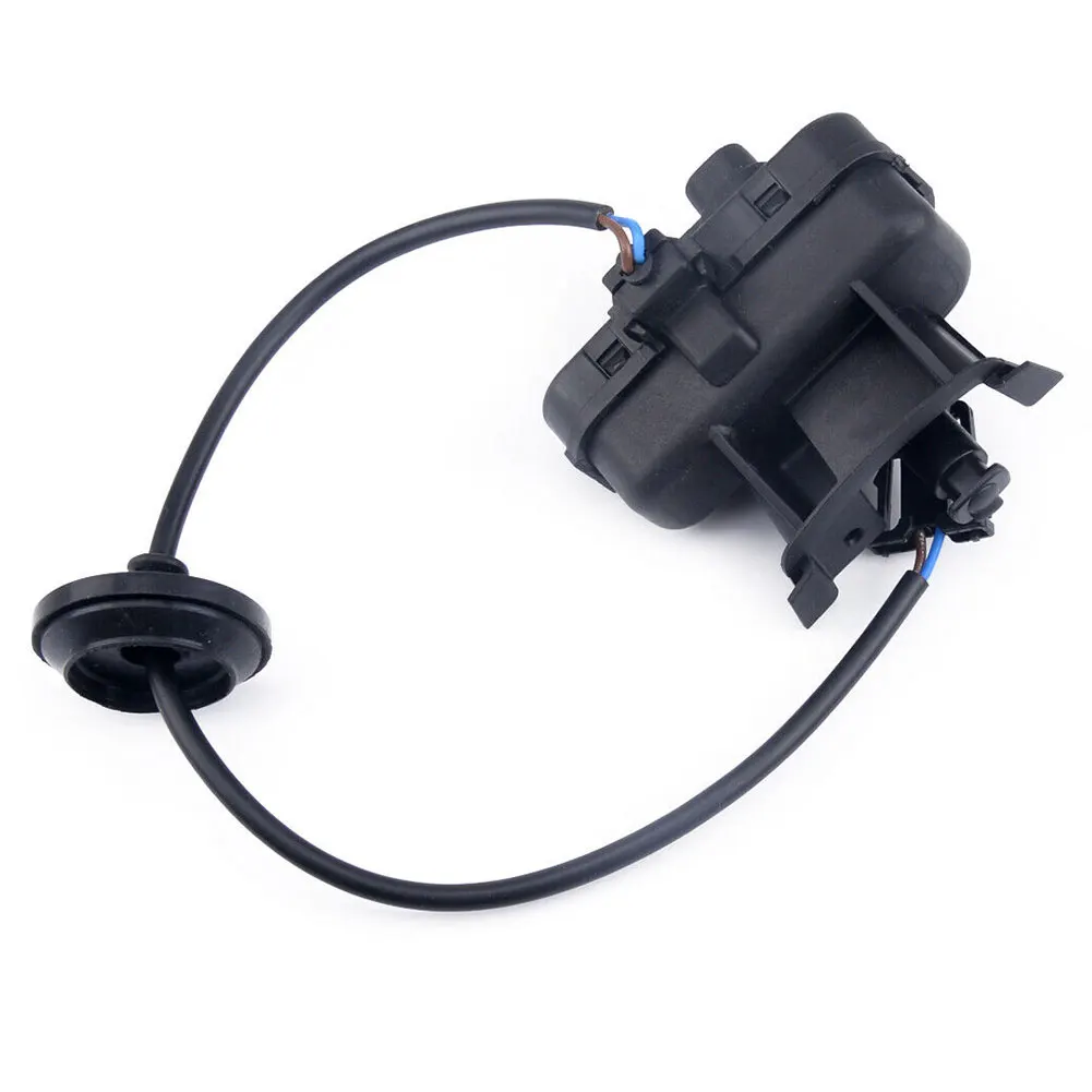 For Tiguan Fuel Tank Lock Actuator For Golf (Variant / 4Motion) 2007-2014 For Scirocco 2009-2018 5N0810773 ABS & Rubber
For Tiguan Fuel Tank Lock Actuator For Golf (Variant / 4Motion) 2007-2014 For Scirocco 2009-2018 5N0810773 ABS & Rubber