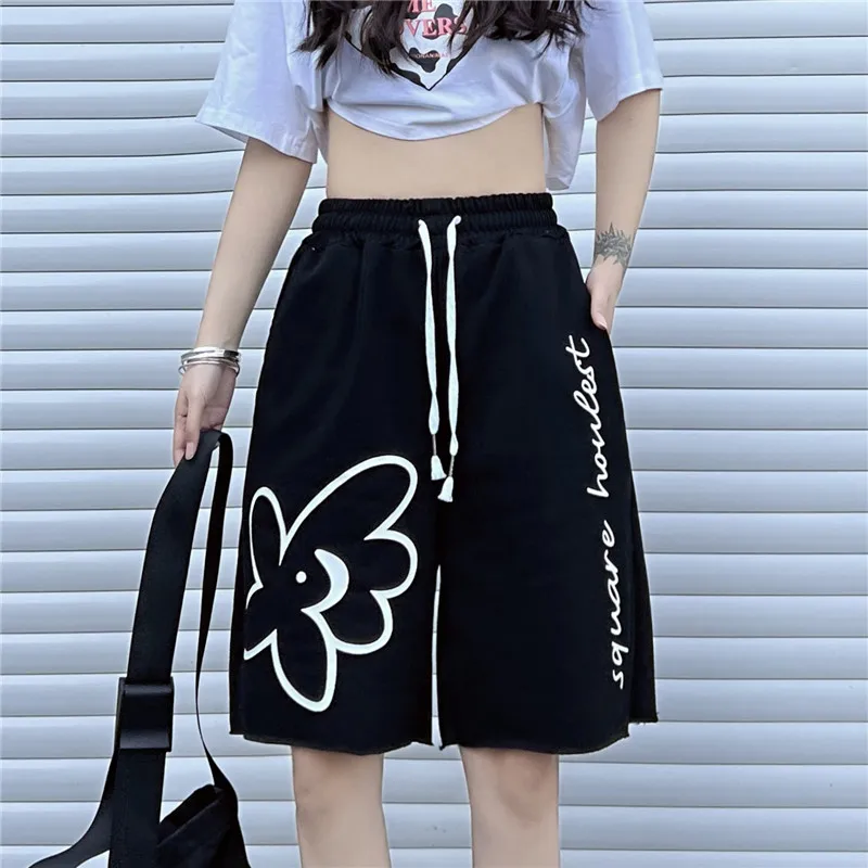 2022 Summer Kneed Length Pants Casual All-match Couple Knitted Print Distressed Sports Shorts Women Drawstring Sweatpants
2022 Summer Kneed Length Pants Casual All-match Couple Knitted Print Distressed Sports Shorts Women Drawstring Sweatpants
