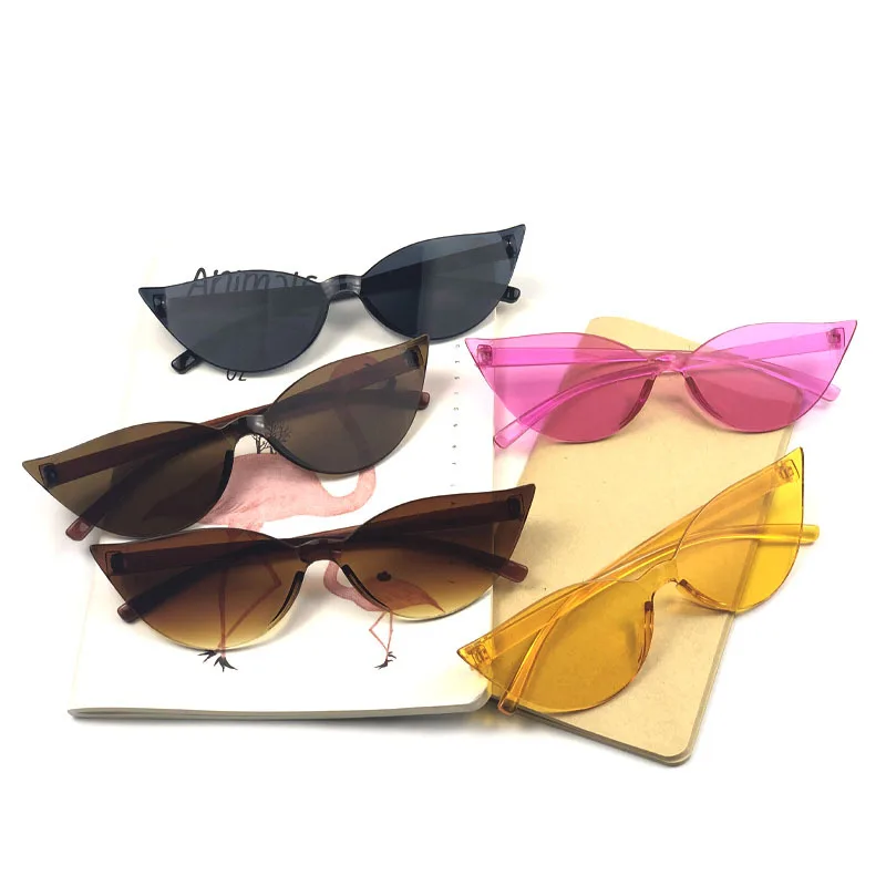 1PCs One-piece Cat Eye Sunglasses Women Brand Designer Fashion Sexy Retro Vintage Sun Glasses Eyewear Colorful Driver Goggles
1PCs One-piece Cat Eye Sunglasses Women Brand Designer Fashion Sexy Retro Vintage Sun Glasses Eyewear Colorful Driver Goggles