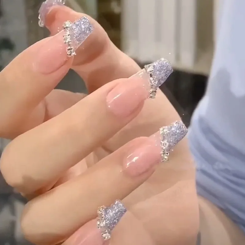 French Hypotenuse Glitter Chain Nail Patch with Drill To Wear Nail Fake Nails Patch Products Press on Nails French Tip for Women
French Hypotenuse Glitter Chain Nail Patch with Drill To Wear Nail Fake Nails Patch Products Press on Nails French Tip for Women