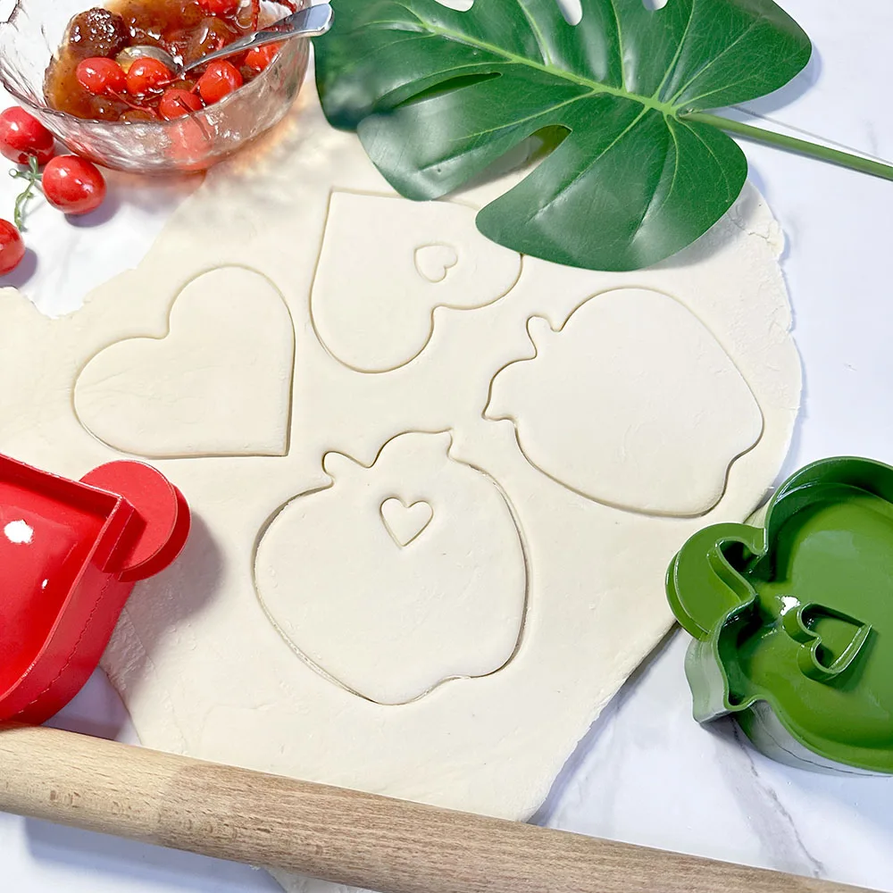 Holloween Love Shape Pie Molds Floral Shape Delicate Pie Making Mould For Home
Holloween Love Shape Pie Molds Floral Shape Delicate Pie Making Mould For Home