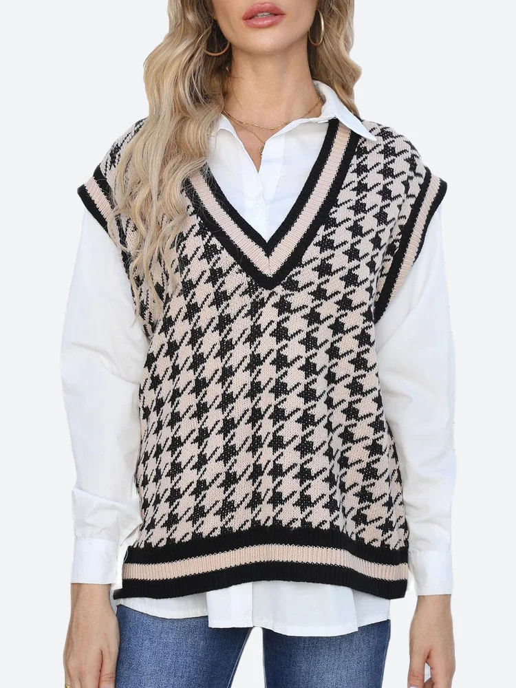 Benuynffy Women Oversized Sweater Vest 2023 Spring Fall V Neck Sleeveless Vintage Houndstooth Loose Knitted Pullover Top
Benuynffy Women Oversized Sweater Vest 2023 Spring Fall V Neck Sleeveless Vintage Houndstooth Loose Knitted Pullover Top
