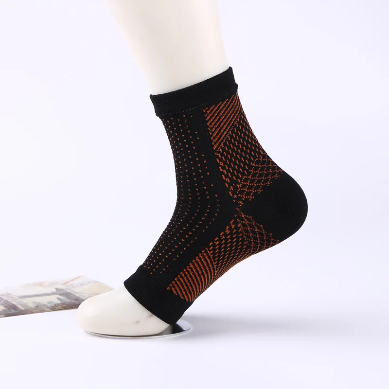 Anti-Fatigue Ankle Support Sports Ankle Brace Socks Compression Sleeve Plantar Fasciitis Sock for Achilles Tendonitis Joint Pain
Anti-Fatigue Ankle Support Sports Ankle Brace Socks Compression Sleeve Plantar Fasciitis Sock for Achilles Tendonitis Joint Pain