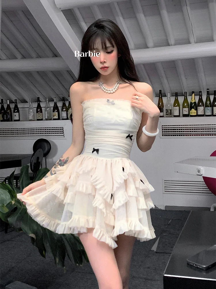 French Pure Cake Dress for Women, Women's Waist Wrap, Spicy Girl Bra Top Fabric Material, Fluffy Short Skirt, Summer
French Pure Cake Dress for Women, Women's Waist Wrap, Spicy Girl Bra Top Fabric Material, Fluffy Short Skirt, Summer